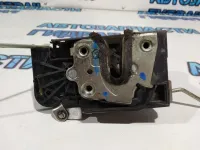 Замок двери передней правой Renault Sandero Stepway 2 805025031R.
