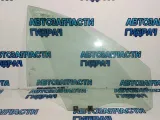 Стекло двери передней правой Renault Sandero Stepway 2 803004700R.