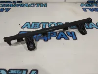 Рейка топливная Renault Sandero Stepway 2 8200139674