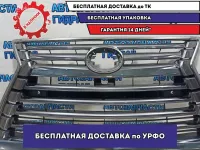 Решетка радиатора Lexus LX570 J200, 3 поколение, 2-й рестайлинг  5310160570. Трещина, сломано крепление.