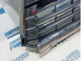 Решетка радиатора Lexus LX570 J200, 3 поколение, 2-й рестайлинг  5310160570. Дефекты.