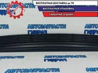Накладка заднего бампера Toyota Land Cruiser J200, 11 поколение  5216260040. Царапины.