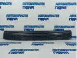 Накладка заднего бампера Toyota Land Cruiser J200, 11 поколение  5216260040. Царапины. Сломано несколько креплений.