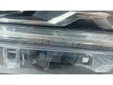 Фара правая Toyota Rav4, XA50, 5 поколение  8114542840. Дефект. Сломаны корпус и стекло.