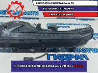 Фара противотуманная левая Lexus NX 200/300H 8121178010. Сломано крепление.