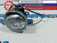 Противотуманная фара Toyota Land Cruiser j200, 11 поколение  1379404F3. Сломан кронштейн.