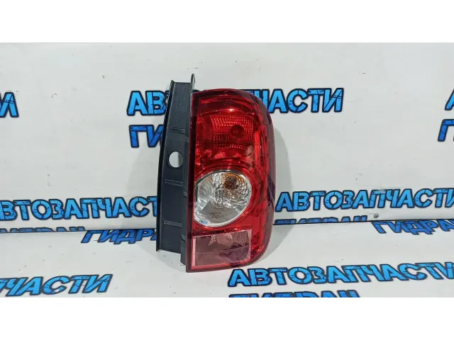 Фонарь задний правый Renault Duster 265509517R.