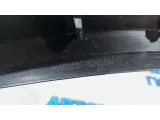 Накладка двери задней левой Toyota RAV4  7506242010. Царапины.