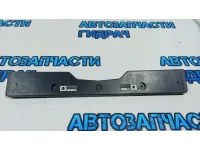 Накладка под номерной знак Toyota Rav4, XA40, 4 поколение  5211442120.