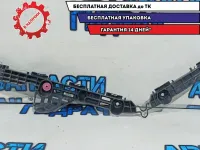 Кронштейн заднего бампера левый Toyota  Camry XV50 52576-33130 Дефект.