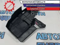 Брызговик задний левый Toyota Alphard Дефект. 61682-58050.