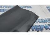 Накладка двери задней правой Toyota Rav4, XA40, 4 поколение 75077-42020. Царапины.