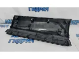 Накладка двери задней правой Toyota Rav4, XA40, 4 поколение 75077-42020. Царапины.