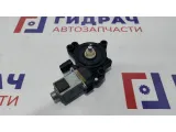 Моторчик стеклоподъемника Hyundai i30, 2 поколение  82460A5000.