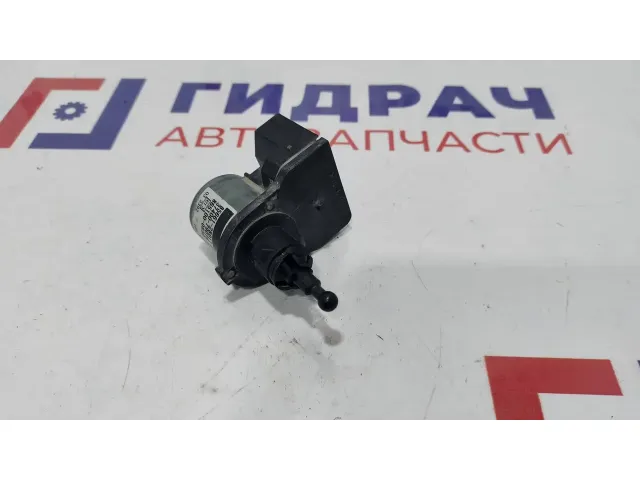 Моторчик корректора фары Toyota Land Cruiser Prado 150  85661-28011.
