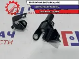 Петли двери задней правой Ford Mondeo 4  1529956. Пара.