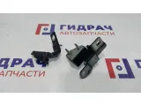 Петли двери задней правой Ford Mondeo 4  1529956. Пара.