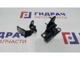 Петли двери задней правой Ford Mondeo 4  1529956. Пара.