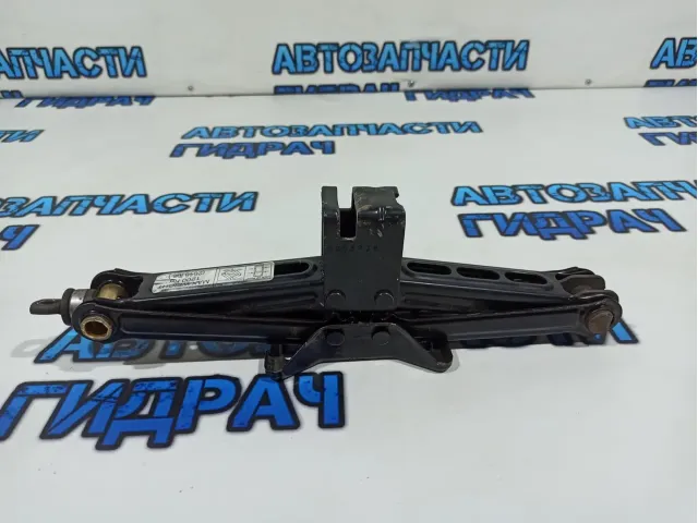 Домкрат Subaru Tribeca 97032-AG05B.