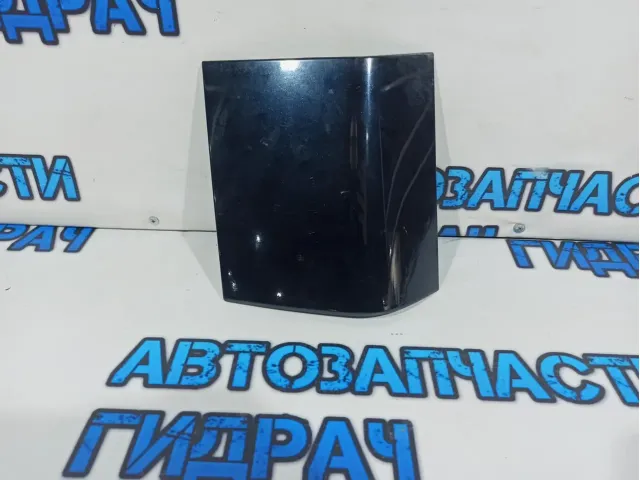 Планка под фонарь правая Subaru Tribeca.