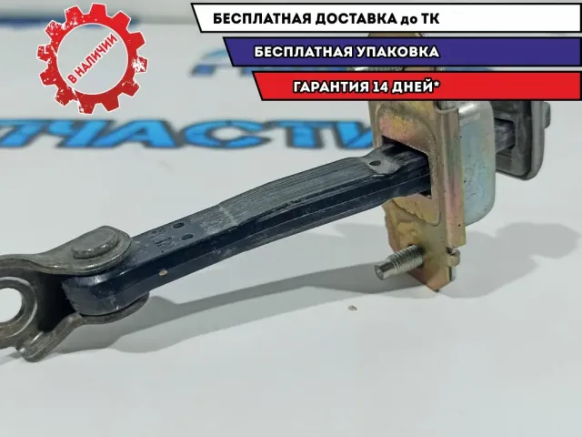 Ограничитель двери Subaru Tribeca 61124-XA000.