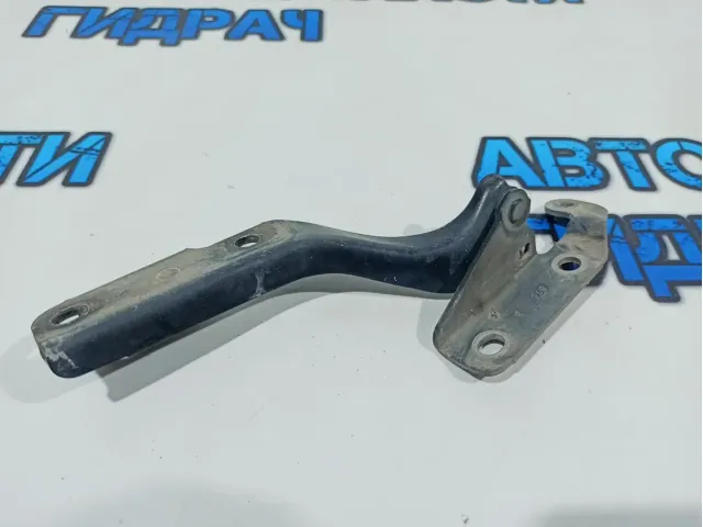 Петля капота левая Subaru Tribeca 57260-XA01A-9P.