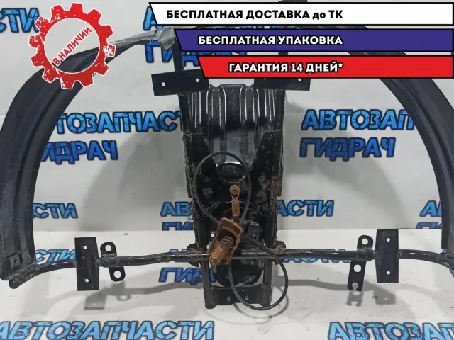 Кронштейн крепления запасного колеса Subaru Tribeca 97050-XA00A. Дефект. В сборе.