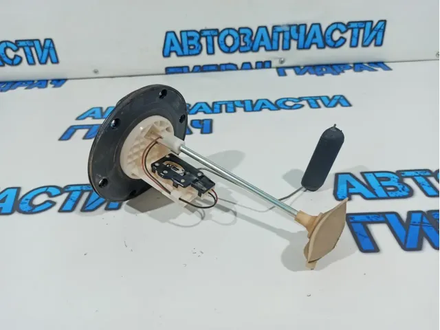 Датчик уровня топлива Subaru Tribeca 42081-AG00A.