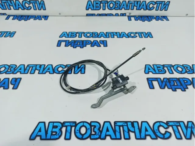 Трос открывания капота Subaru Tribeca 57330-XA00B-MW.