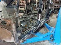 Порог со стойкой левый Subaru Tribeca.