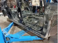 Порог со стойкой правый Subaru Tribeca.