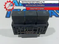 Блок кнопок Subaru Tribeca 83002-AG070.