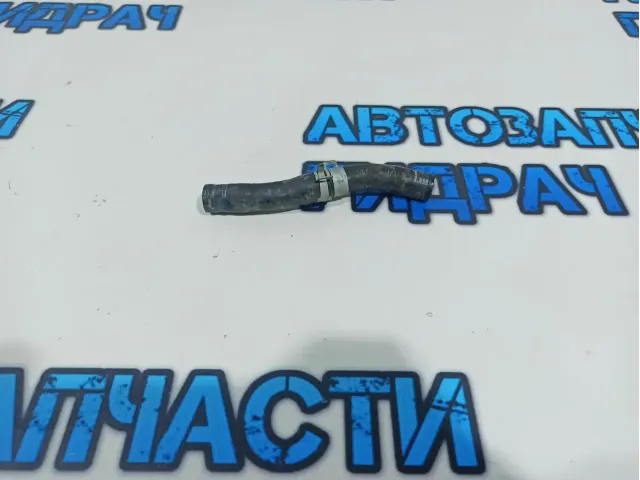 Патрубок Subaru Tribeca.