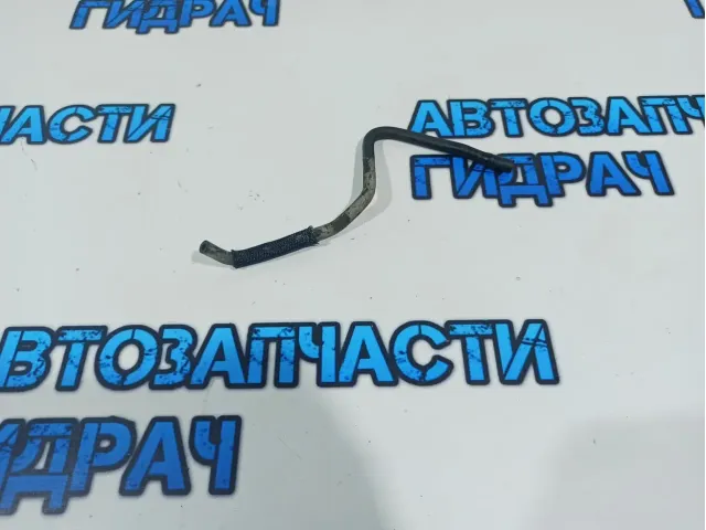 Патрубок Subaru Tribeca.