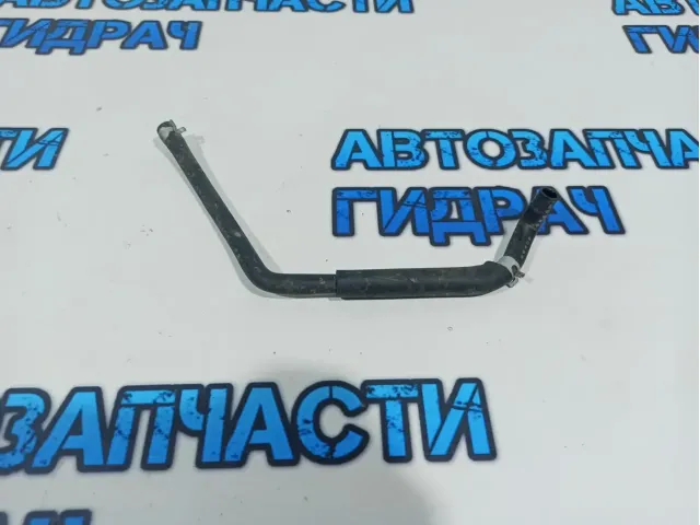 Патрубок Subaru Tribeca.