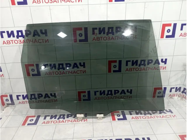 Стекло двери задней правой Subaru Forester (SK/S14)