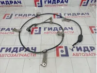 Проводка стояночного тормоза левая Subaru Forester (SK/S14)