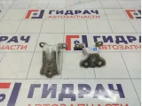 Петли двери задней левой Subaru Forester (SK/S14)