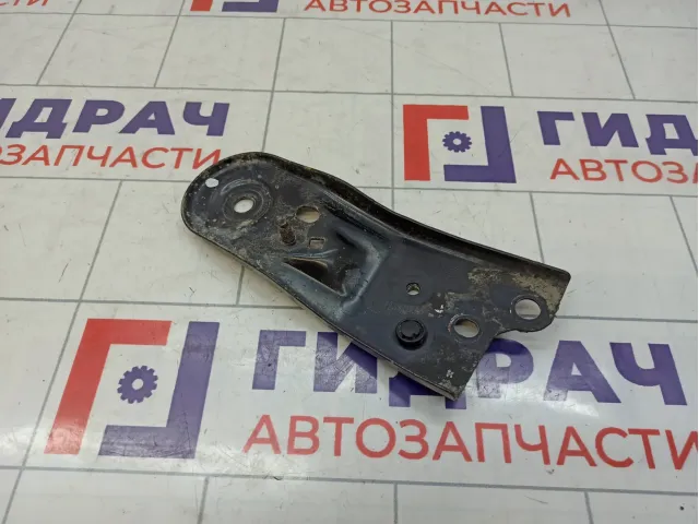Кронштейн задней балки левый Subaru Forester (SK/S14)