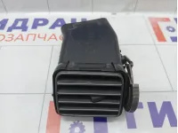 Дефлектор воздушный правый Subaru Forester 66110FG000