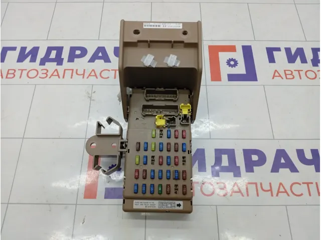 Блок предохранителей Subaru Forester 82201FG010
