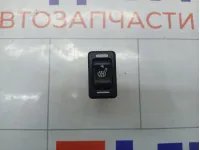 Кнопка обогрева сидений Subaru Forester 83075FA