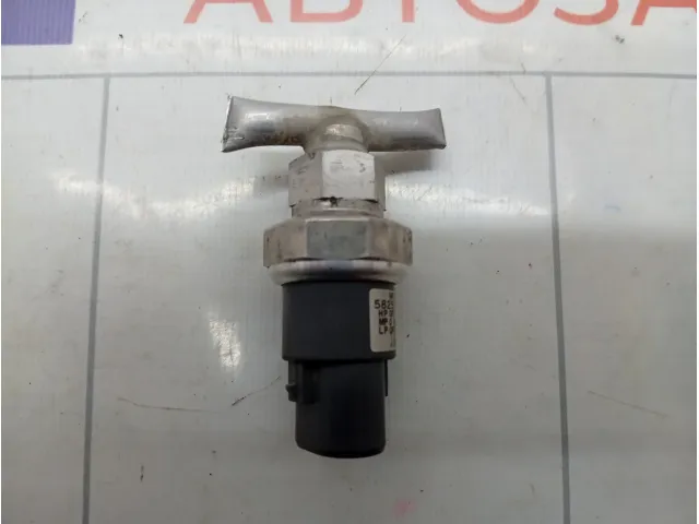 Датчик кондиционера Subaru Forester 5825323200