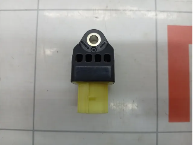 Датчик AIR BAG Subaru Forester 98237AJ000