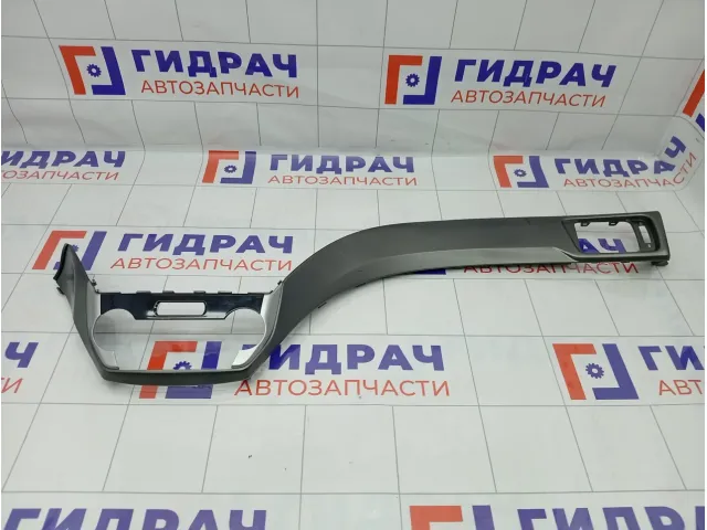 Накладка торпедо Subaru Forester 66076SC010