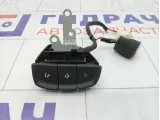 Блок кнопок в рулевое колесо Subaru Forester 83158FG000