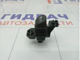 Кнопка антипробуксовочной системы Subaru Forester 83201FG010JC