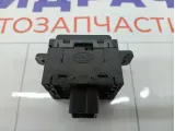 Кнопка обогрева сидений Subaru Forester 83245SC010