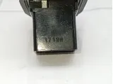 Выключатель концевой Subaru Forester 83331AE001