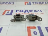 Петли двери передней правой Subaru Forester